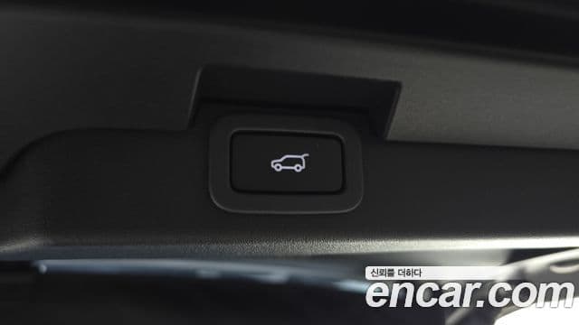 Land Rover Discovery 5 2019 — Фото 19/20