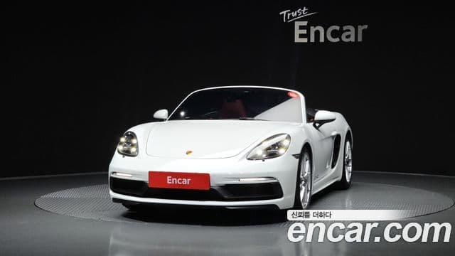 Porsche 718 Boxster 2021 — Фото 3/20