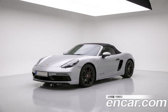 Porsche 718 Boxster 2022 — Фото 1/20
