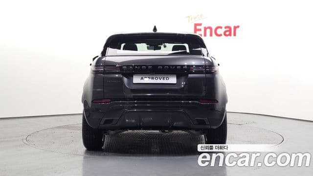 Land Rover Range Rover Evoque 2026 — Фото 6/20