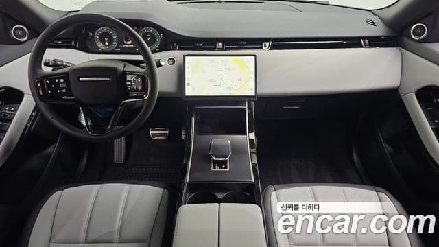 Land Rover Range Rover Evoque 2026 — Фото 9/20