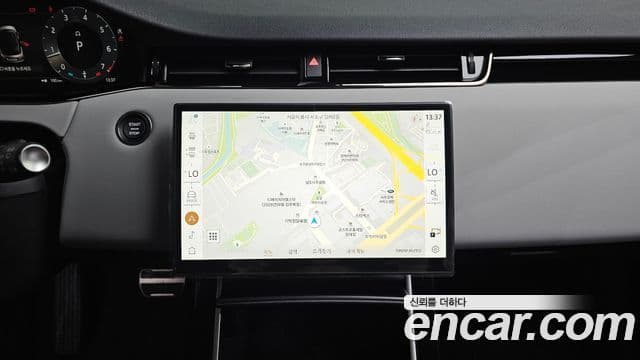 Land Rover Range Rover Evoque 2026 — Фото 14/20