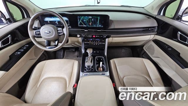 Kia Carnival 2020 — ფოტო 7/20