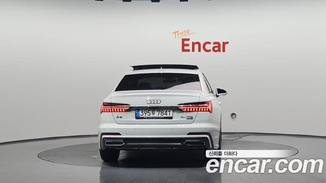 Audi A6 2021 — Фото 4/20