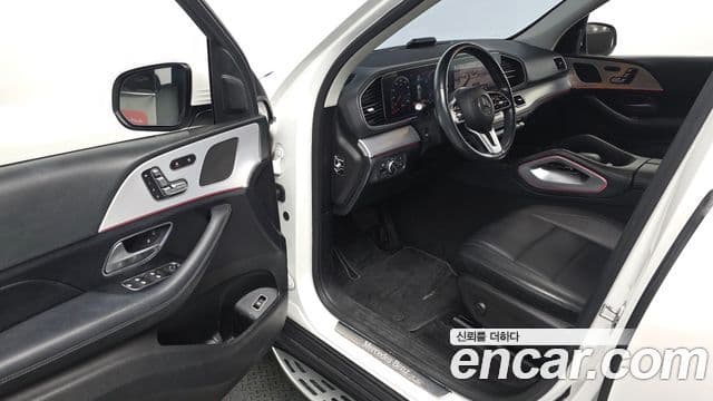 Mercedes-Benz GLE-Class 2019 — ფოტო 12/20