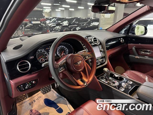 Bentley Bentayga 2020 — Şəkil 3/20