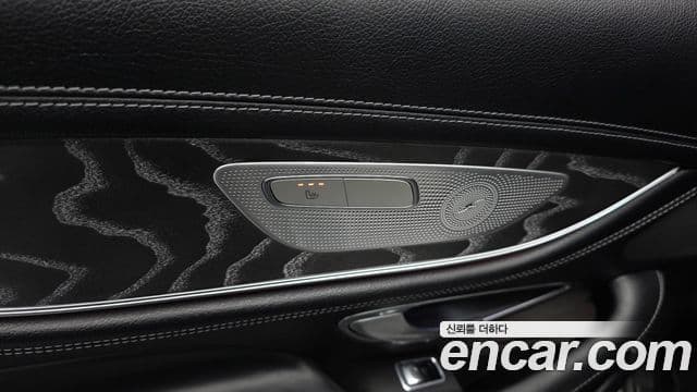 Mercedes-Benz CLS-Class 2022 — Фото 18/20