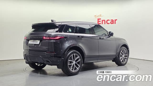 Land Rover Range Rover Evoque 2025 — Фото 2/20