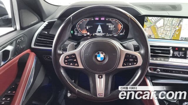 BMW X6 2021 — ფოტო 13/20
