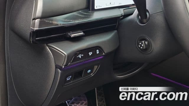 Genesis GV80 Coupe 2025 — ფოტო 14/20