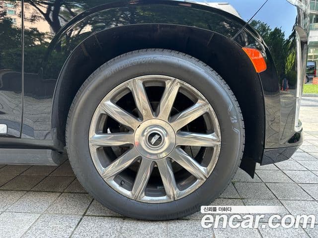 Cadillac Escalade 2021 — ფოტო 5/16
