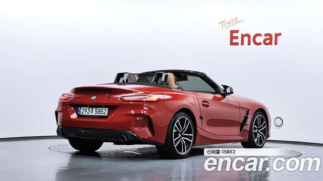 BMW Z4 2020 — Фото 2/20