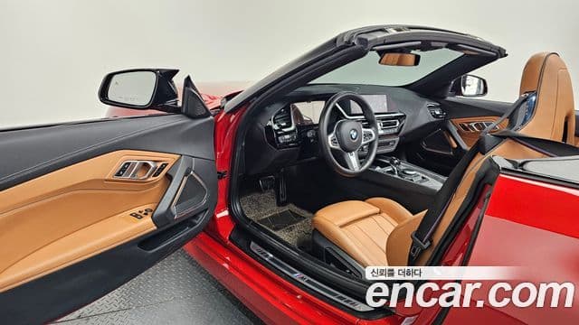 BMW Z4 2020 — Фото 10/20