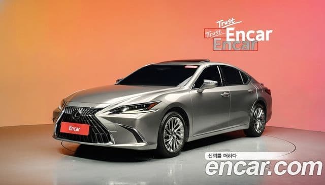 Lexus ES300h 2024 — Şəkil 1/20