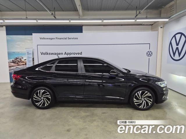 Volkswagen Jetta 2020 — Şəkil 18/20