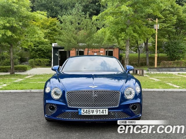 Bentley Continental GT 2019 — Фото 2/20
