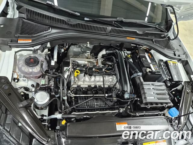 Volkswagen Jetta 2020 — Şəkil 6/20