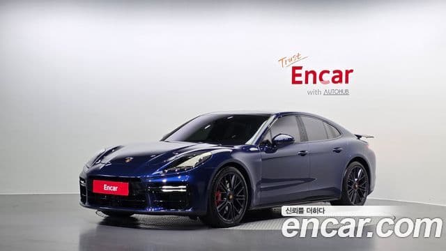 Porsche Panamera 2025 — Фото 1/20