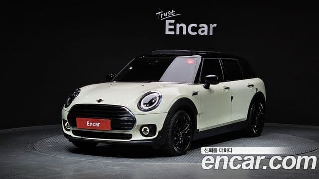 Mini Cooper Clubman 2021 — Фото 9/20