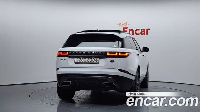 Land Rover Range Rover Velar 2019 — Фото 4/20