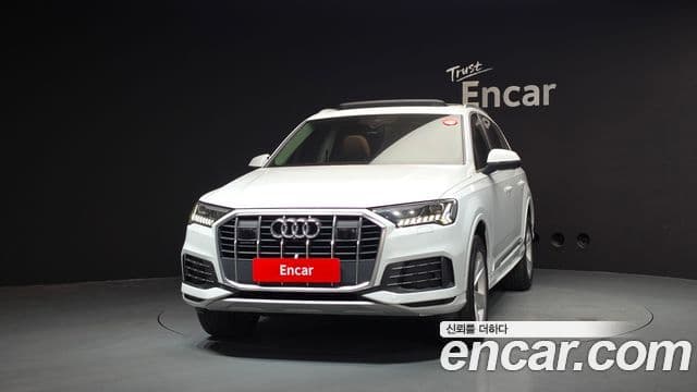 Audi Q7 2022 — Фото 3/20