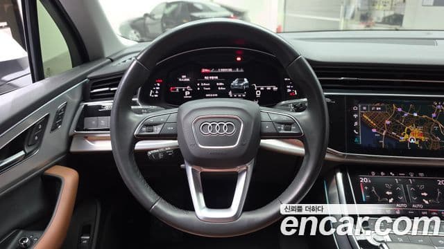Audi Q7 2022 — Фото 13/20