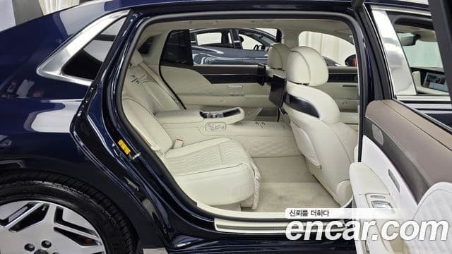 Genesis G90 2023 — ფოტო 12/20