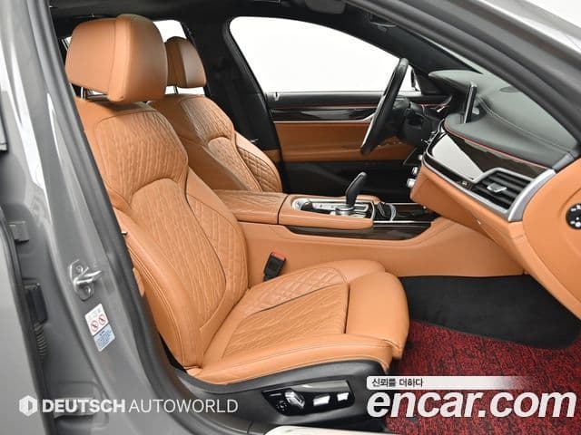 BMW 7 Series 2021 — ფოტო 11/20