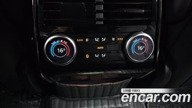 Land Rover Range Rover Sport 2023 — Фото 18/20