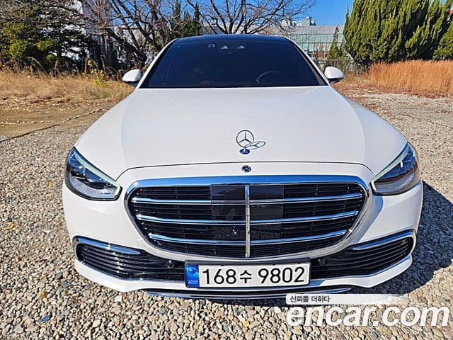 Mercedes-Benz S-Class 2024 — ფოტო 1/20