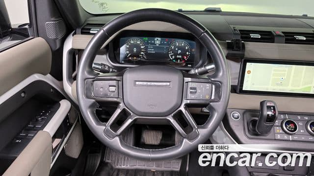 Land Rover Defender 2022 — ფოტო 13/20