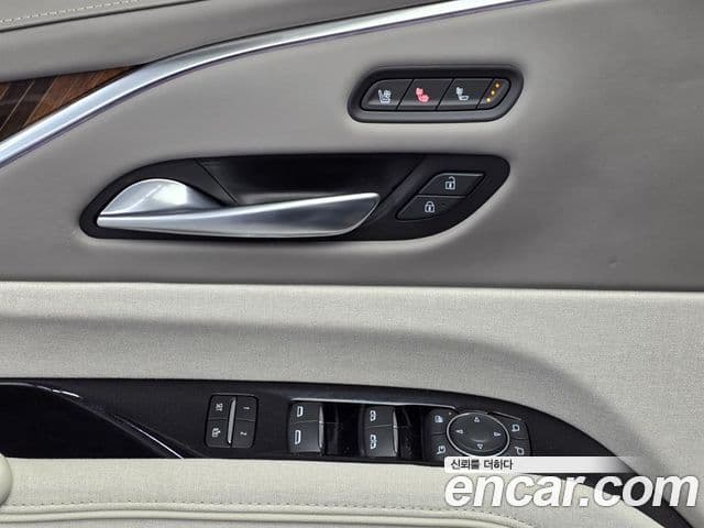 Cadillac Escalade 2023 — Şəkil 13/20