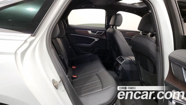 Audi A6 2023 — Şəkil 12/20