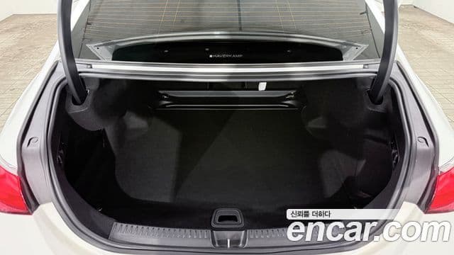 Mercedes-Benz E-Class 2024 — Şəkil 11/20