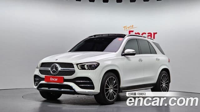 Mercedes-Benz GLE-Class 2023 — ფოტო 9/20