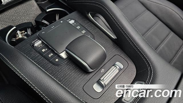 Mercedes-Benz GLE-Class 2023 — ფოტო 18/20