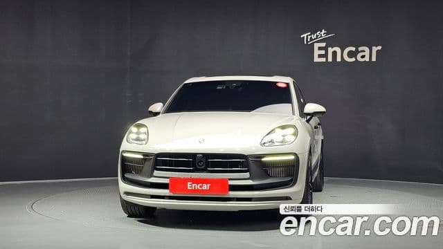 Porsche Macan 2024 — Şəkil 3/20