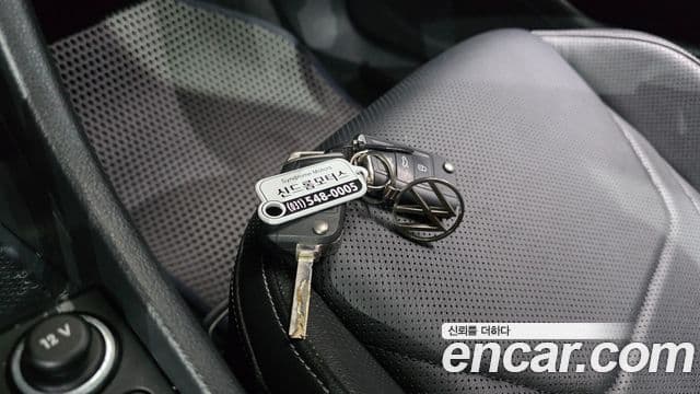 Volkswagen Jetta 2021 — Şəkil 16/20