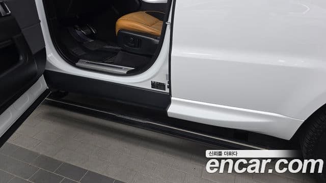 Land Rover Range Rover Sport 2022 — ფოტო 18/20