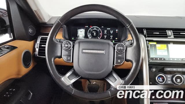 Land Rover Discovery 5 2018 — Фото 14/20
