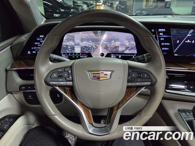 Cadillac Escalade 2023 — ფოტო 12/20