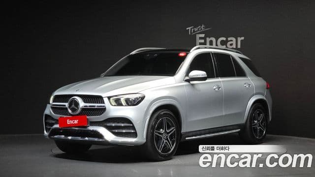 Mercedes-Benz GLE-Class 2021 — ფოტო 1/20