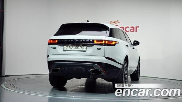 Land Rover Range Rover Velar 2018 — Фото 4/20