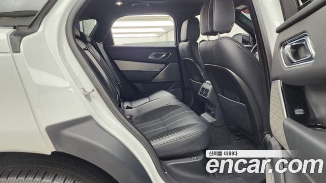 Land Rover Range Rover Velar 2018 — Фото 12/20