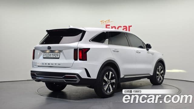Kia Sorento 2020 — ფოტო 2/20