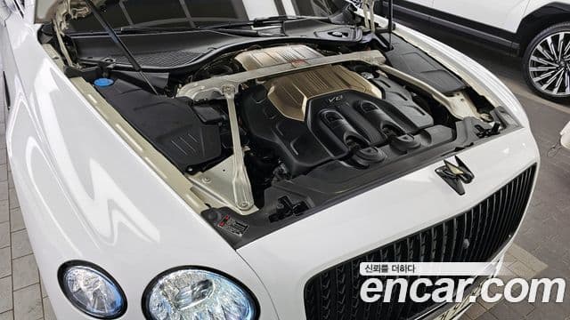 Bentley Flying Spur 2022 — фото 6 из 20