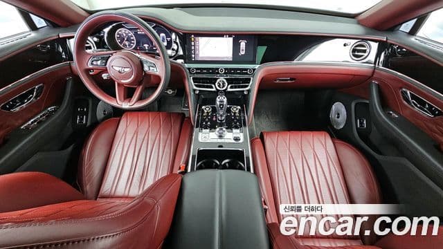 Bentley Flying Spur 2022 — фото 7 из 20