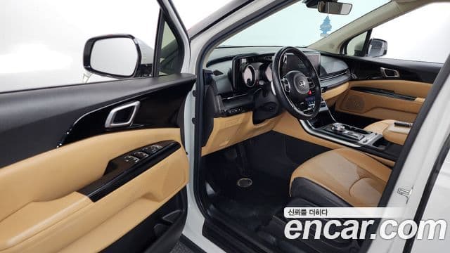 Kia Carnival 2020 — ფოტო 10/20