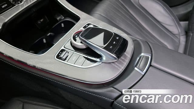 Mercedes-Benz CLS-Class 2020 — Фото 16/20