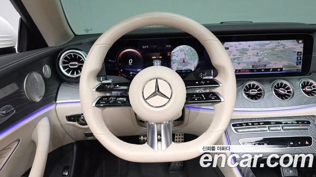 Mercedes-Benz E-Class 2021 — ფოტო 12/20